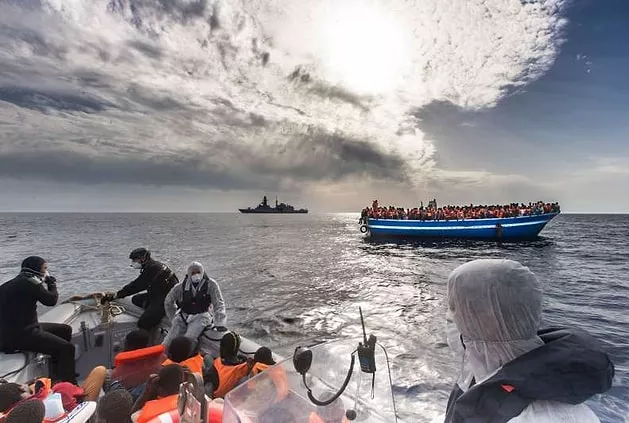 Antalya'da Göçmen Dolu Tekne Battı! 51 Kişi Kayıp