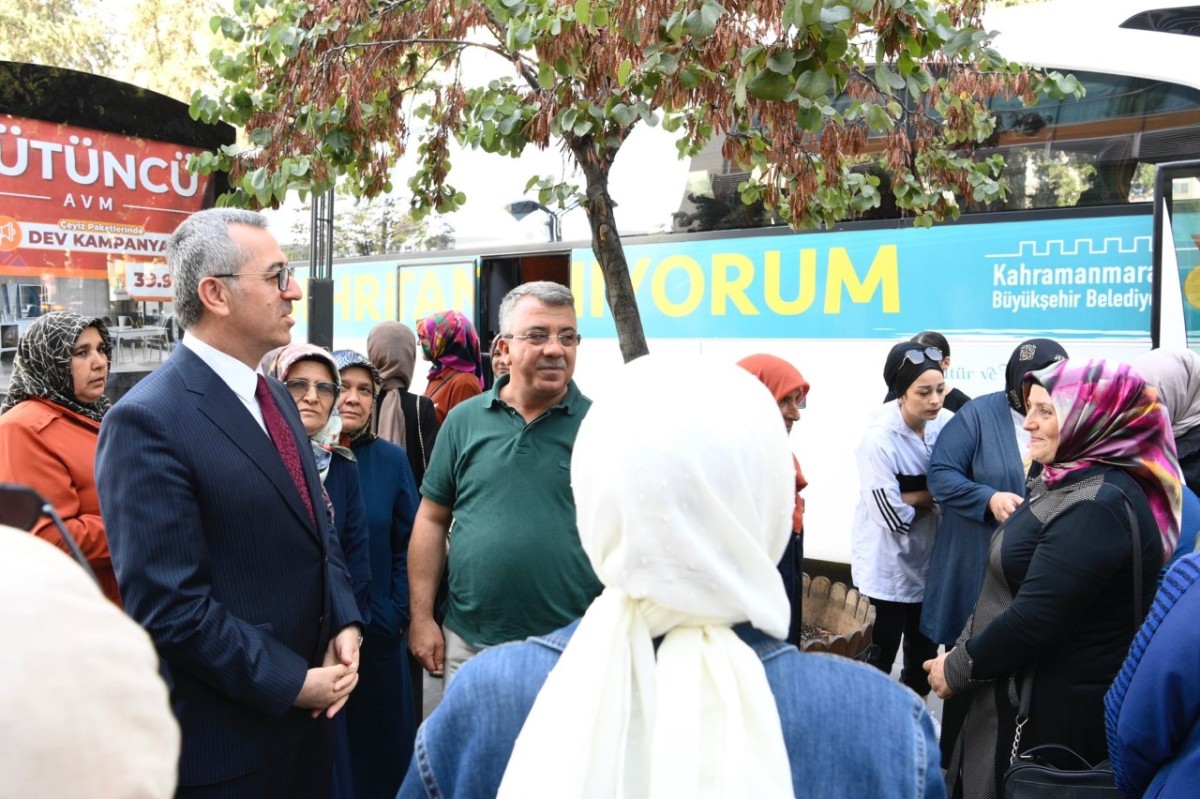 Başkan Güngör kafileyi uğurladı: “Şehrimi Tanıyorum” Gezi Programı Başladı