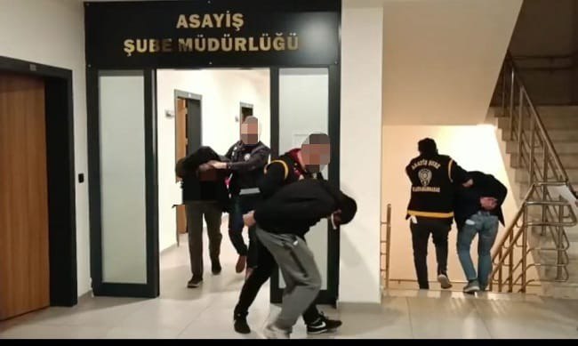 Kahramanmaraş’ta tanışmaya gittiği kadının evinde soyuldu!