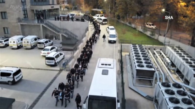 Silindir Operasyonu Zanlıları Adliyeye Çıkarıldı: Muhtar, Polis, Daire Başkanı...