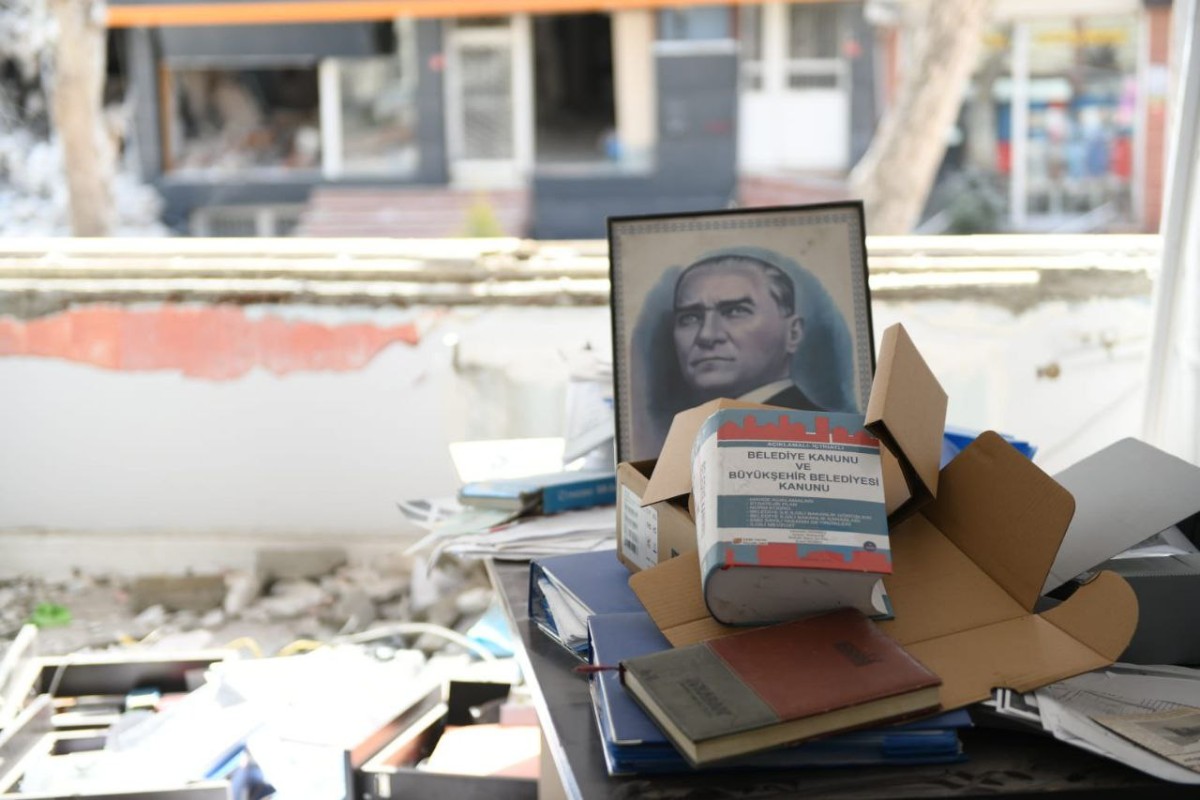 Türkiye Belediyeler Birliği depremden etkilenen belediyelerin yaralarını sarıyor