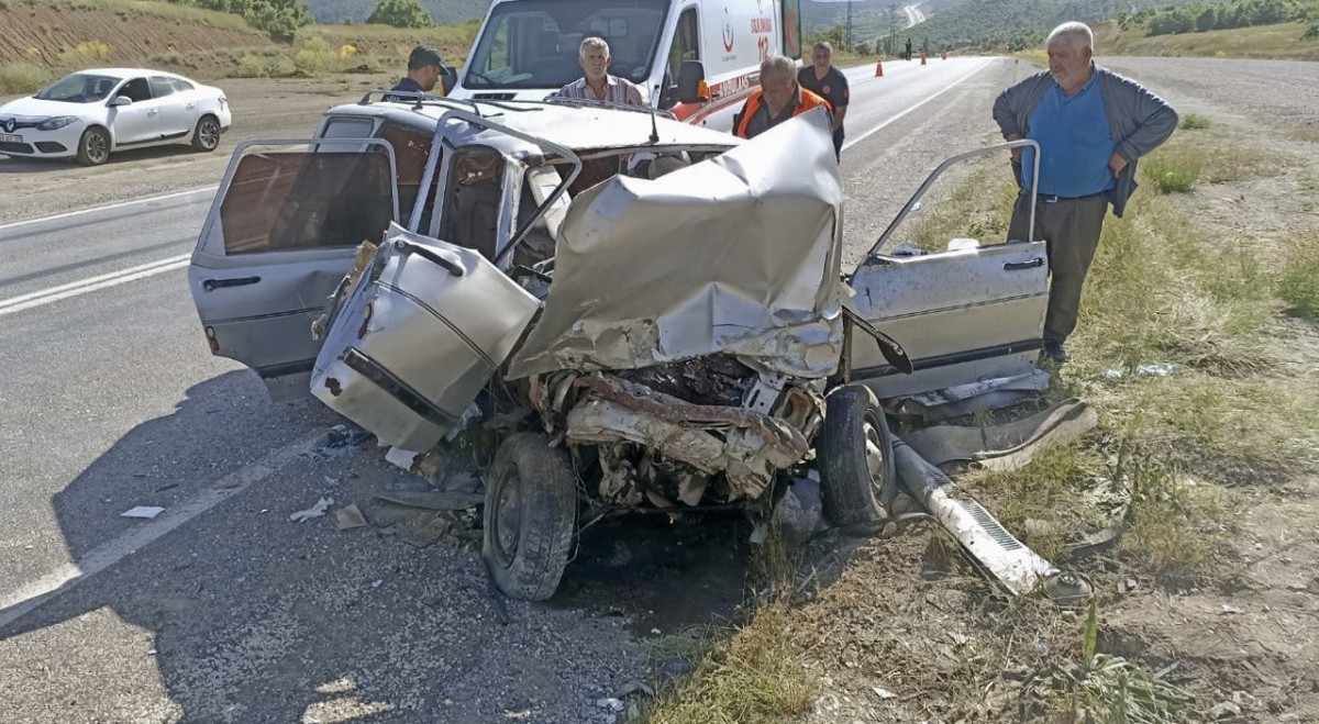 Kahramanmaraş'ta Korkunç Kaza! İki Otomobil Çarpıştı: 1 Ölü 7 Yaralı
