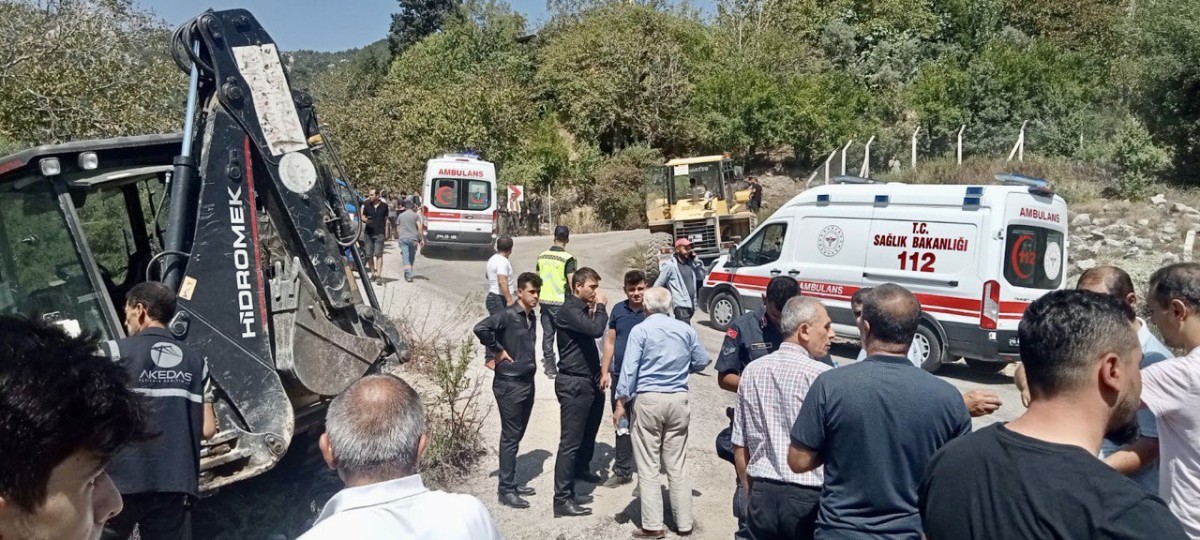 Andırın’daki Kazada Detaylar Ortaya Çıktı: 5 ölü 8’i ağır 25 yaralı! Kamyon sürücüsü gözaltında... 