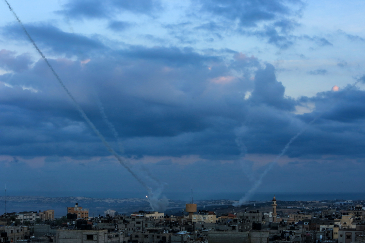 İsrail-Gazze Arasında Çatışma: Savaş Durumu Alarmı Verildi!