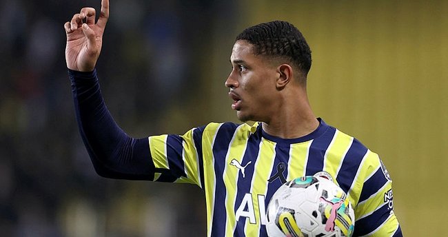 Fenerbahçe'nin Yükselen Değeri: Jayden Oosterwolde!
