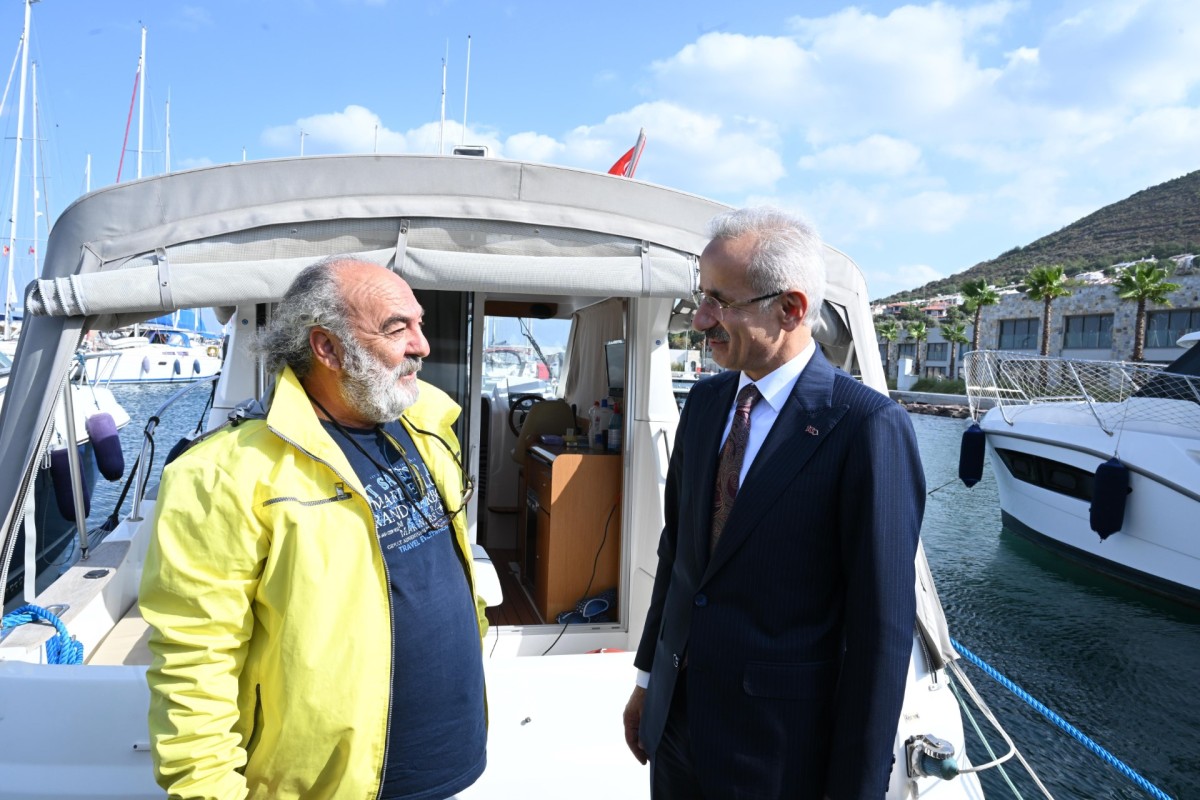 İzmir Yeni Foça Yat Limanı En Çevreci Özelliklere Sahip Olarak Hizmete Açıldı
