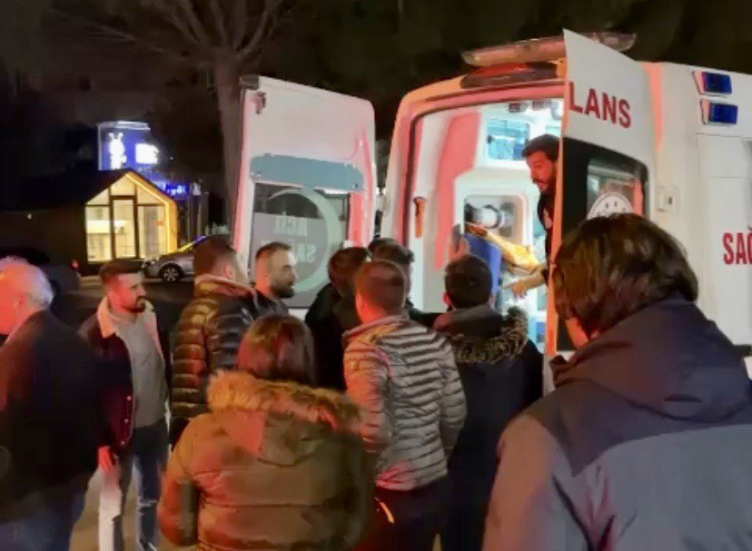 Kahramanmaraş'ta Yaya, Yolun Karşısında Otomobilin Çarpması Sonucu Yaralandı
