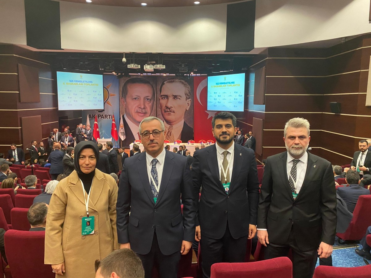 Başkan Güngör, AK Parti Genişletilmiş İl Başkanları Toplantısı'na Katıldı
