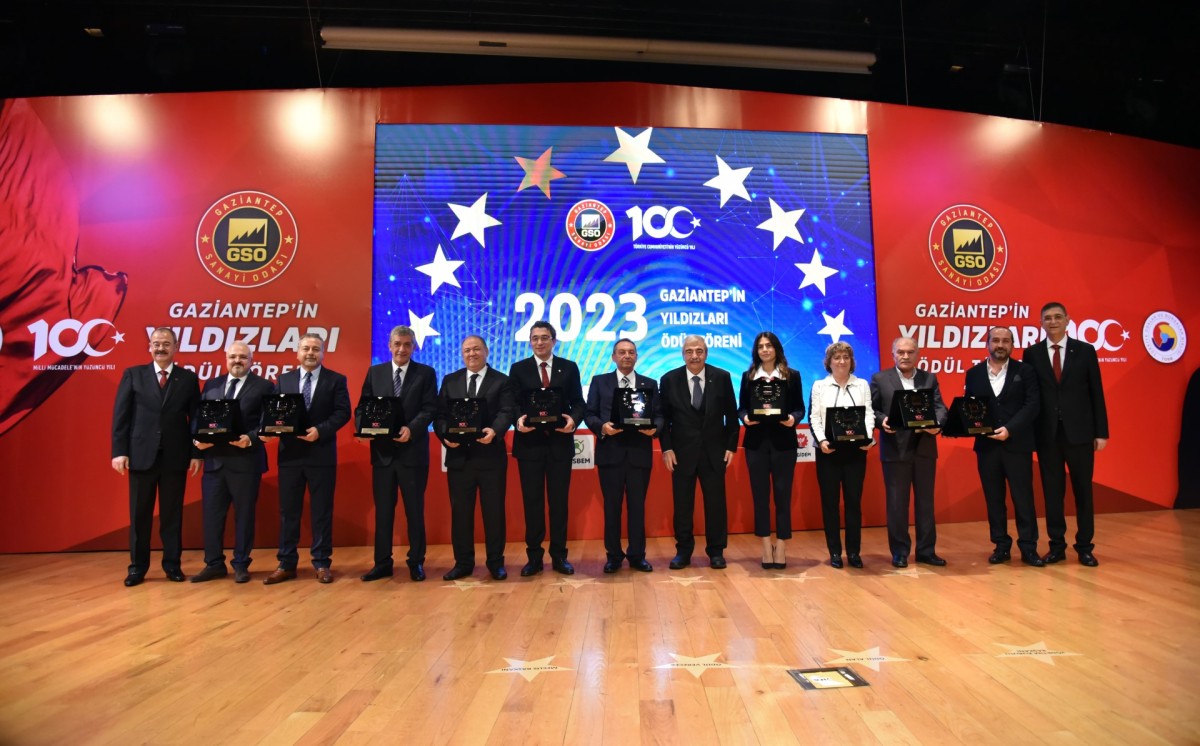 GSO Gaziantep’in Yıldızları Ödül Töreninde SANKO'ya Asırlık Firma Ödülü Verildi