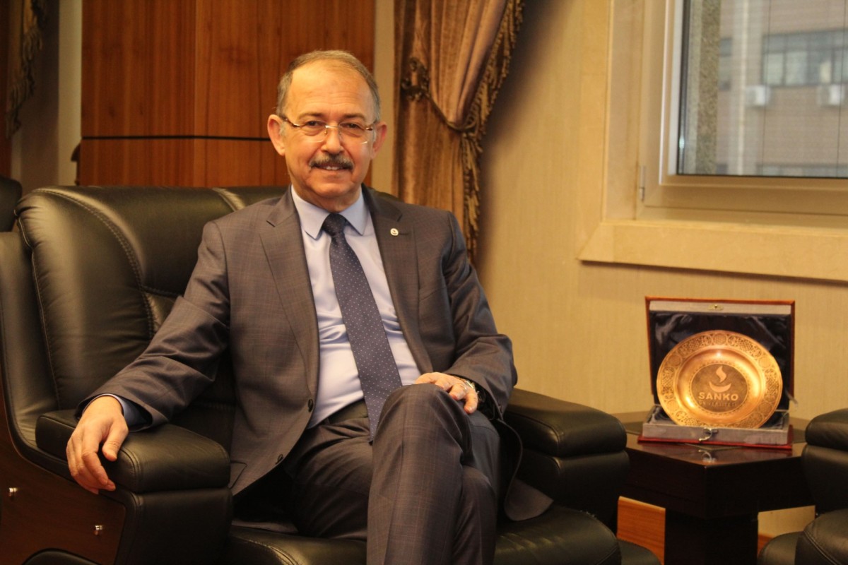 SANKO Üniversitesi Rektörü Prof. Dr. Güner Dağlı'nın Yeni Yıl Mesajı