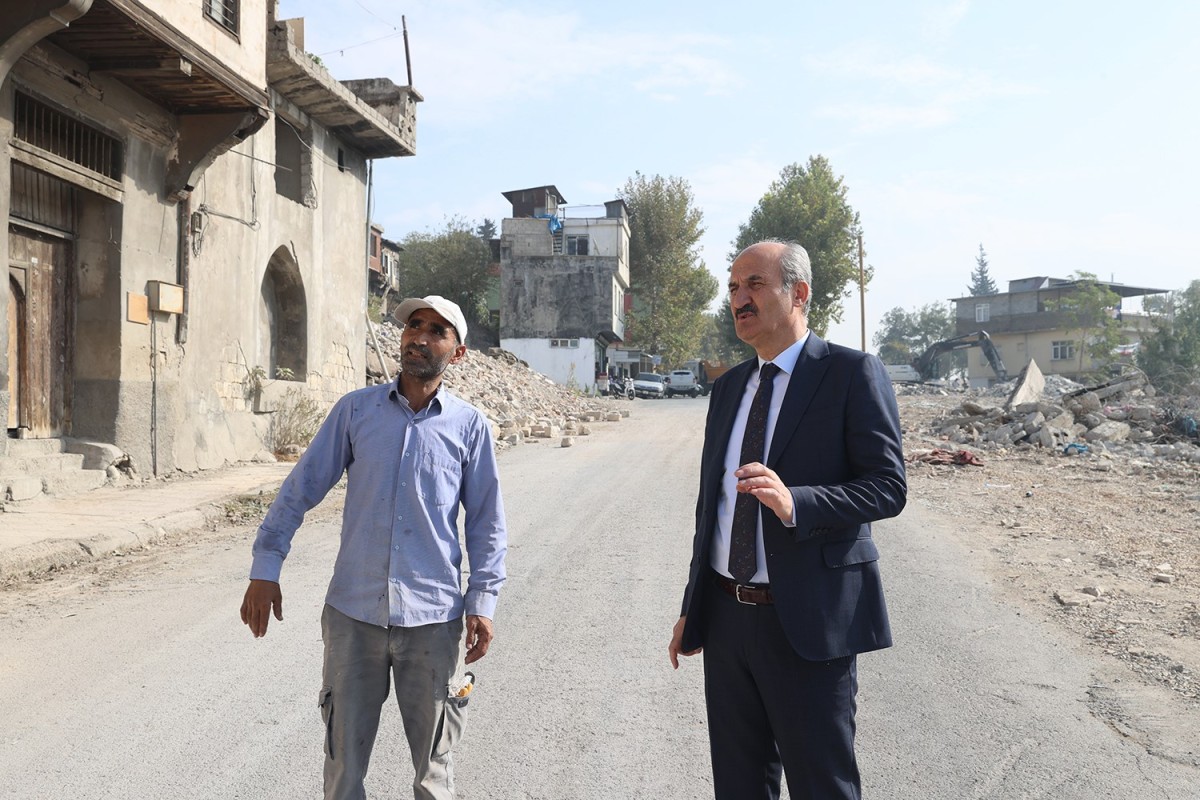 Dulkadiroğlu'nda Tarihi Yapılar Yeniden İnşa Ediliyor: Başkan Okay Açıklamalarda Bulundu