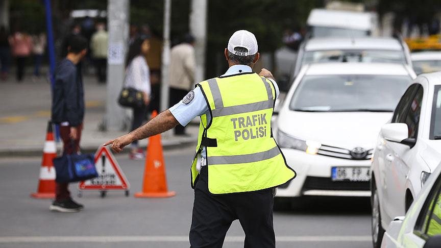 Resmi Gazete'de Yayımlandı: Trafik Cezalarında İndirimli Ödeme Süresi Uzatıldı!