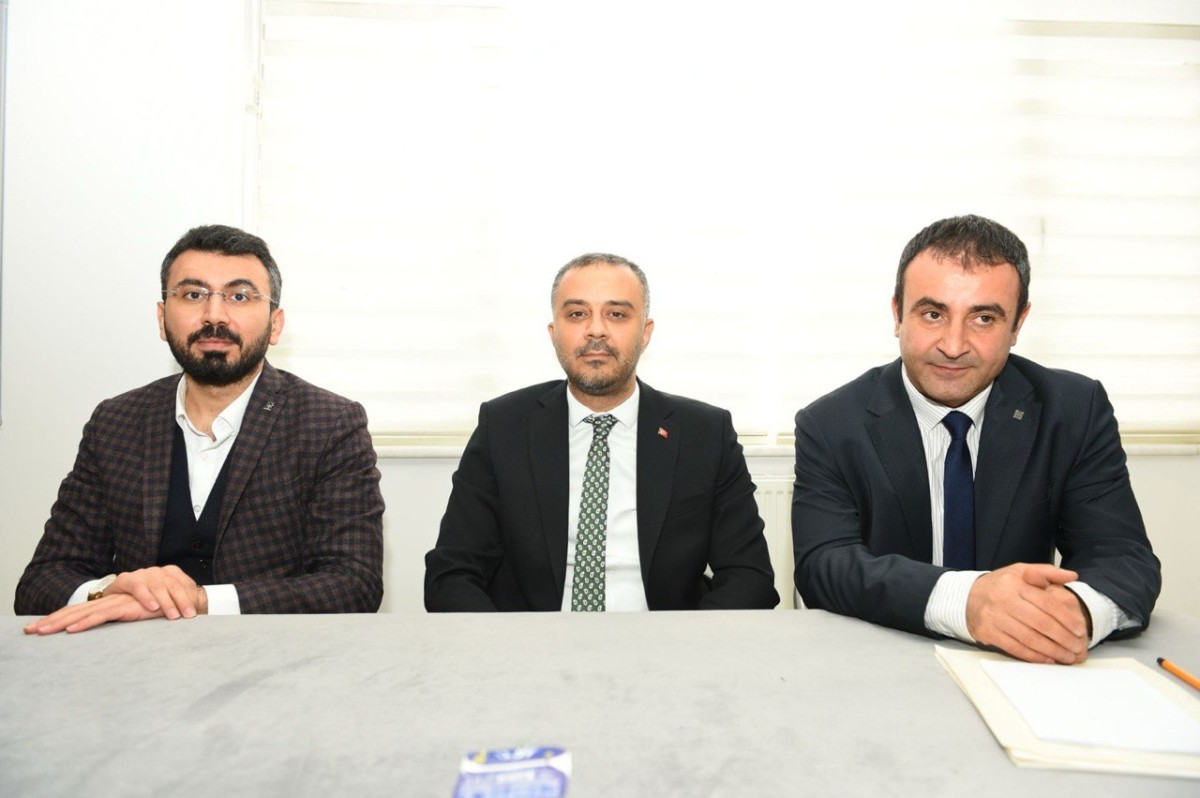 AK Parti Onikişubat Belediye Başkan Adayı Toptaş, İnşaat Mühendisleri ve Mimarlarla İstişarede Bulundu