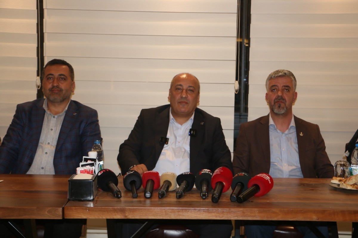 Yeniden Refah Partisi Onikişubat Belediye Başkan Adayı Dr. Fatih Mehmet Ceyhan, 46 Büyük Projeyi Tanıttı
