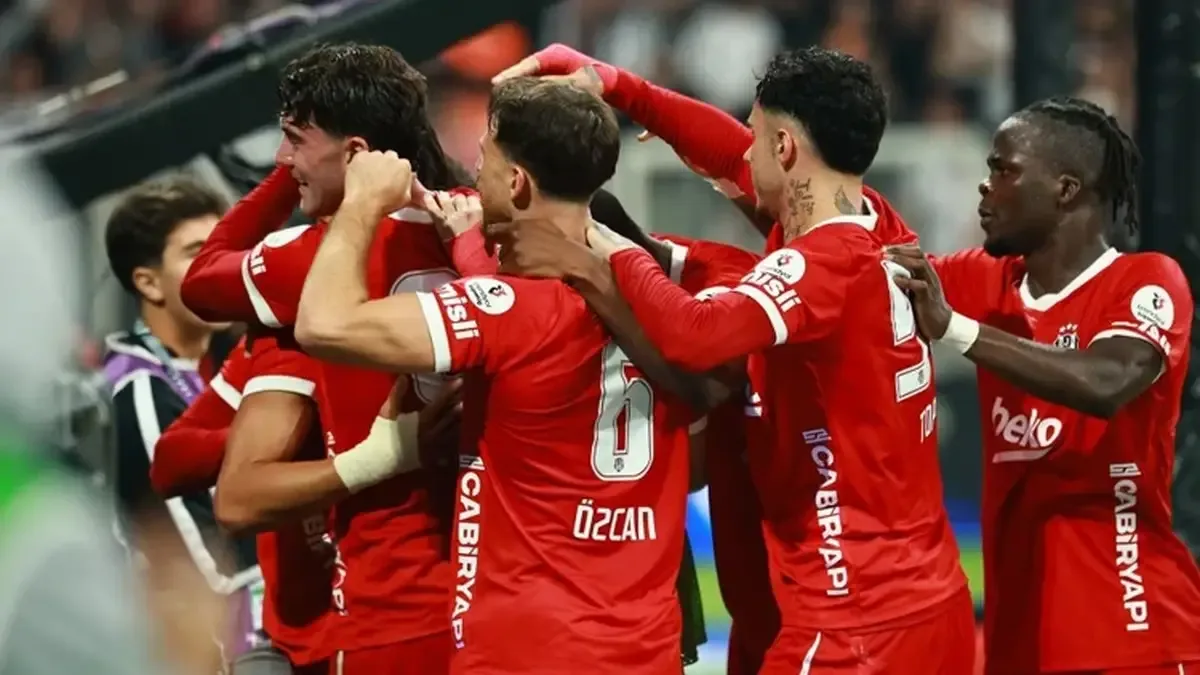 Beşiktaş 2-0 Başakşehir: Kartal Sahasında Kazandı